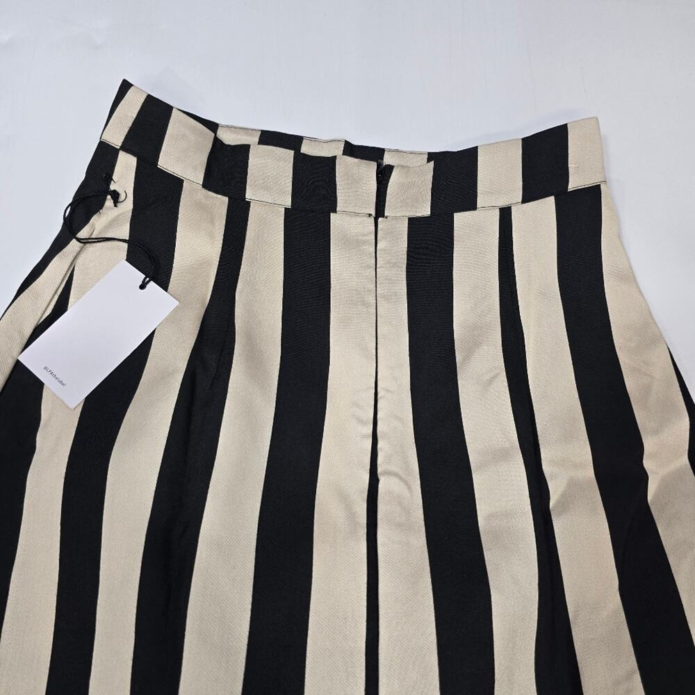 LPA Hi Low Ruffle Skirt in Black & White XS - Picture 9 of 12